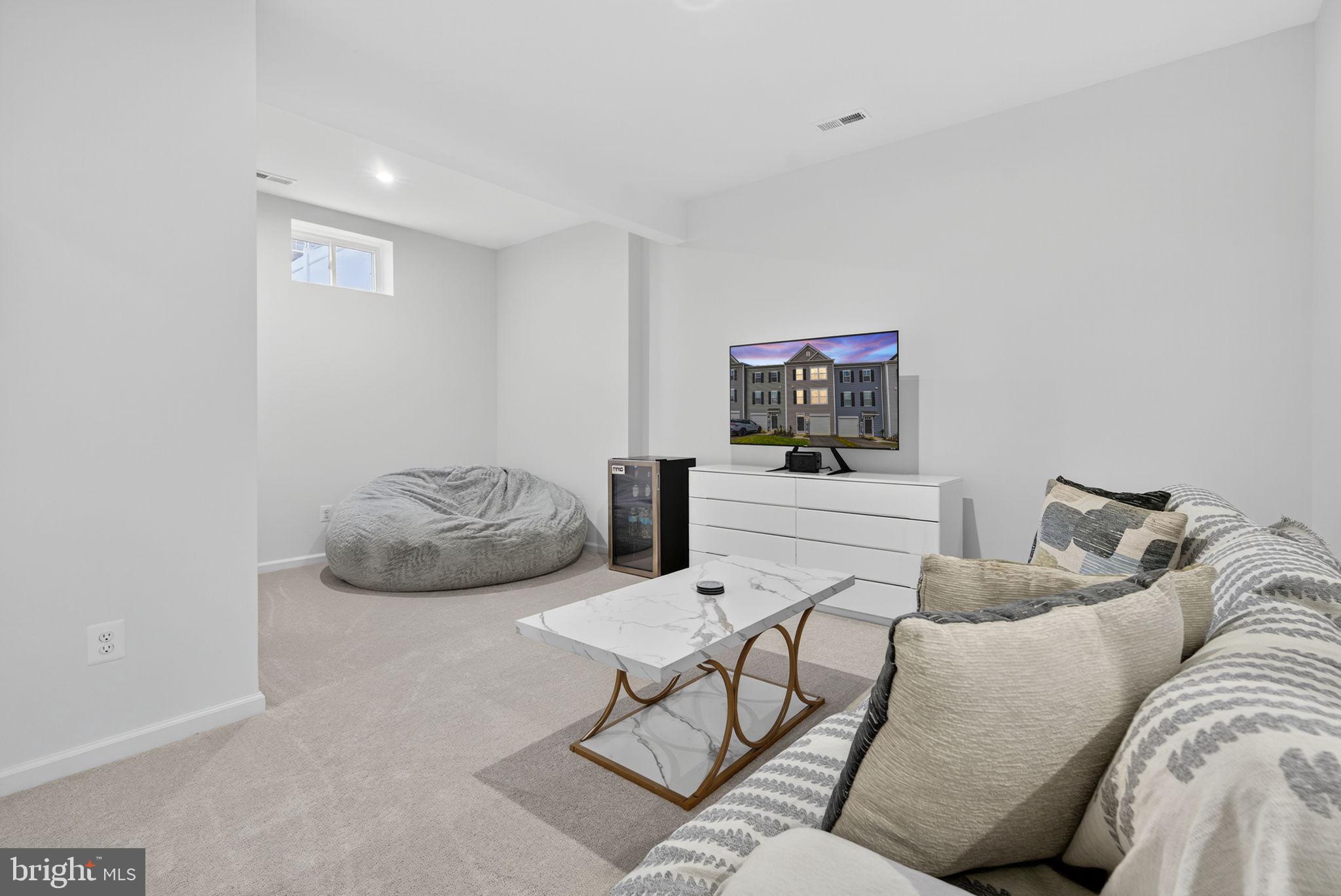 HUNTFIELD - Residential