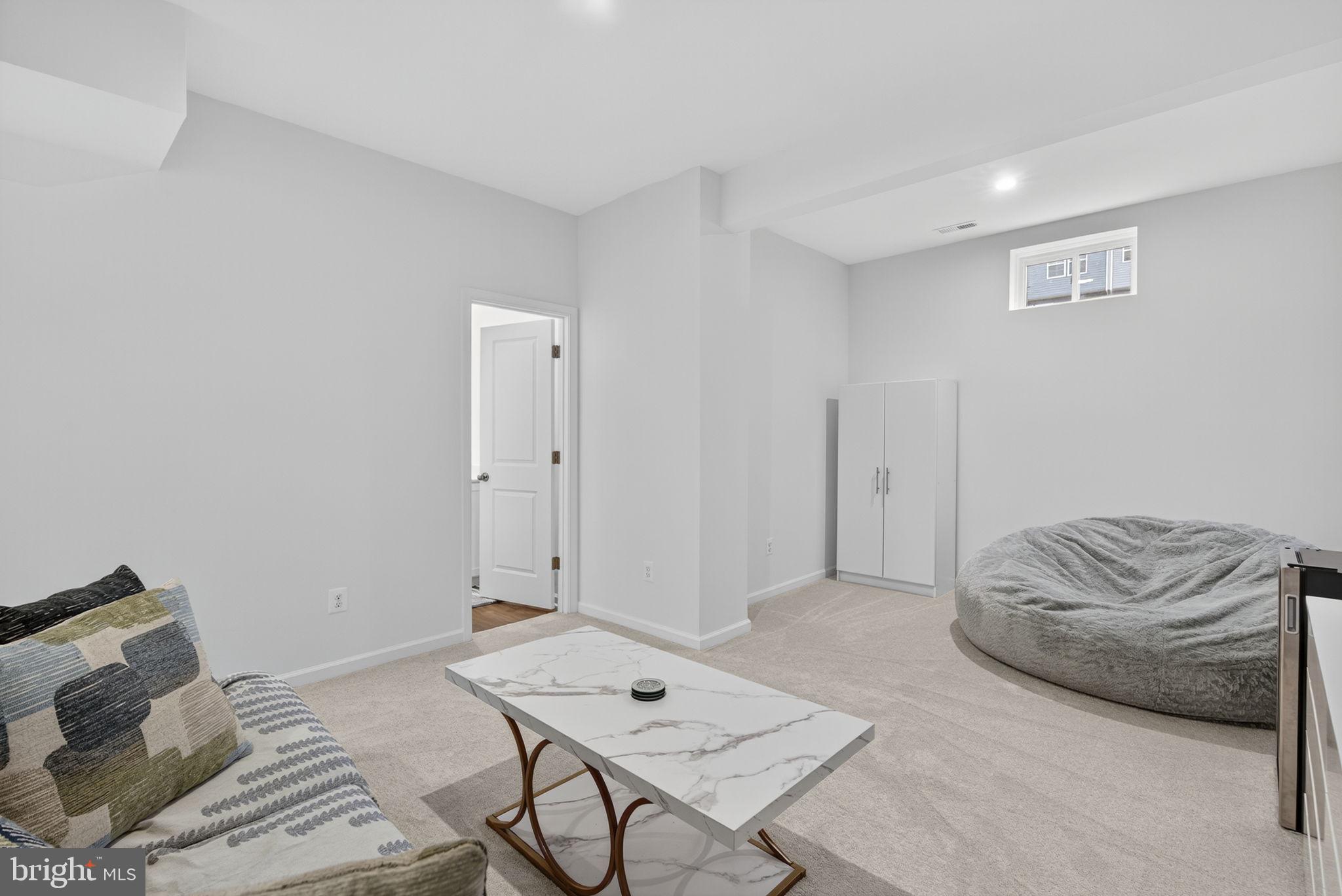 HUNTFIELD - Residential