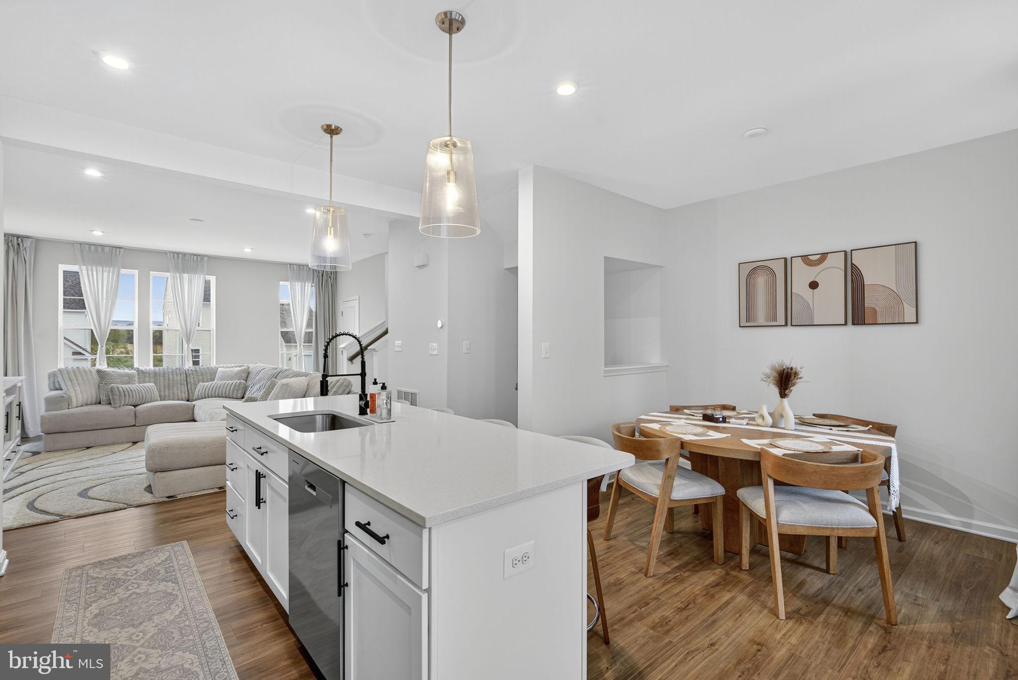 HUNTFIELD - Residential