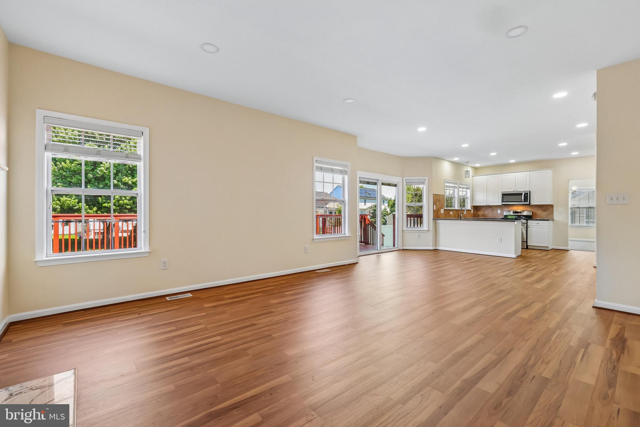 ST JAMES VILLAGE NORTH - Residential