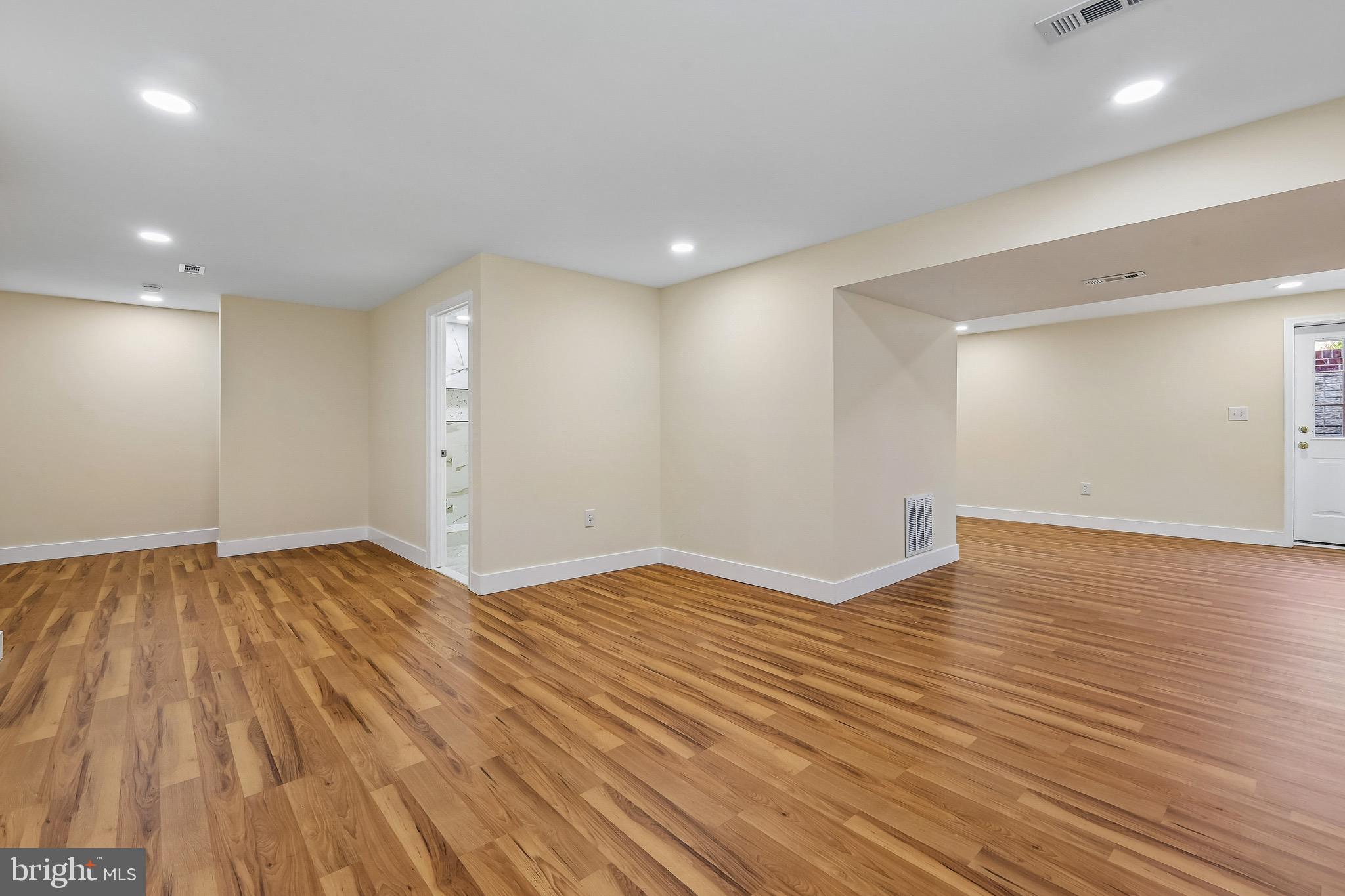 ST JAMES VILLAGE NORTH - Residential