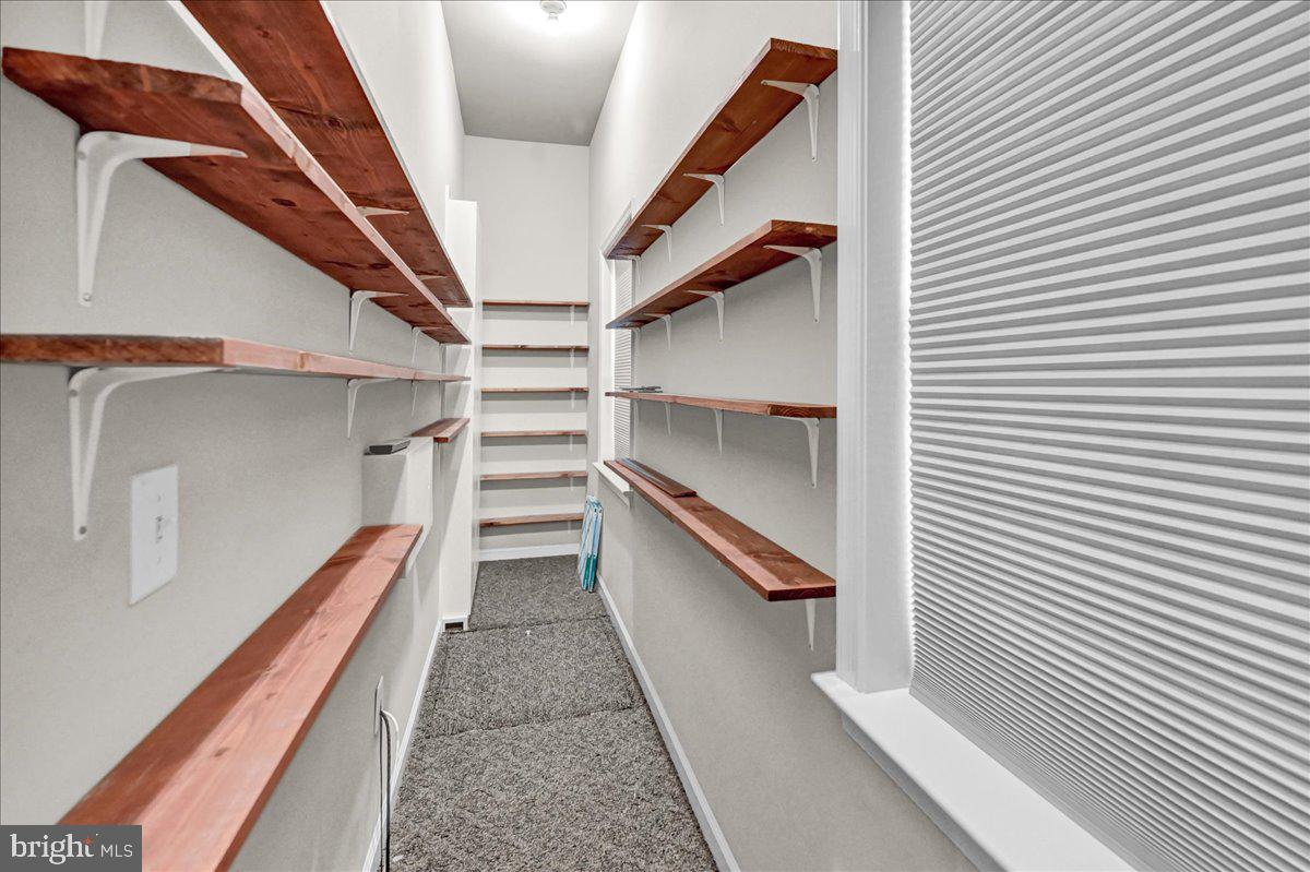 YORK TWP - Residential