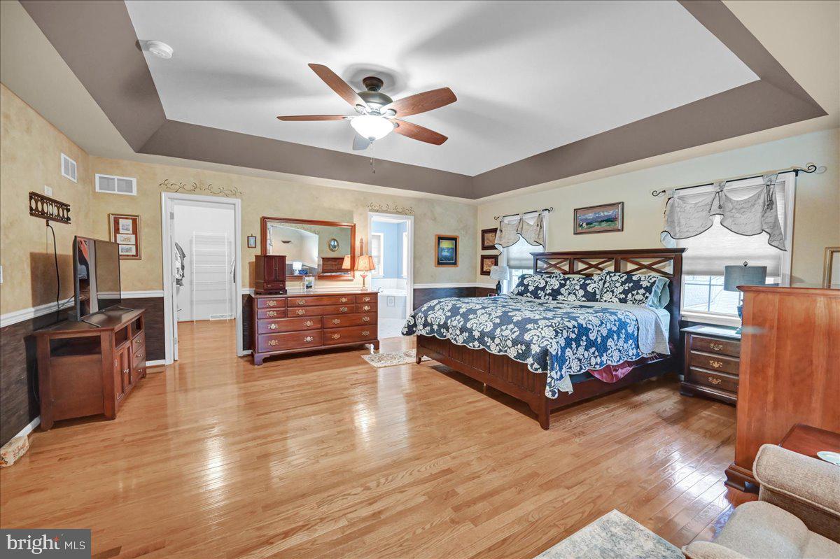 YORK TWP - Residential