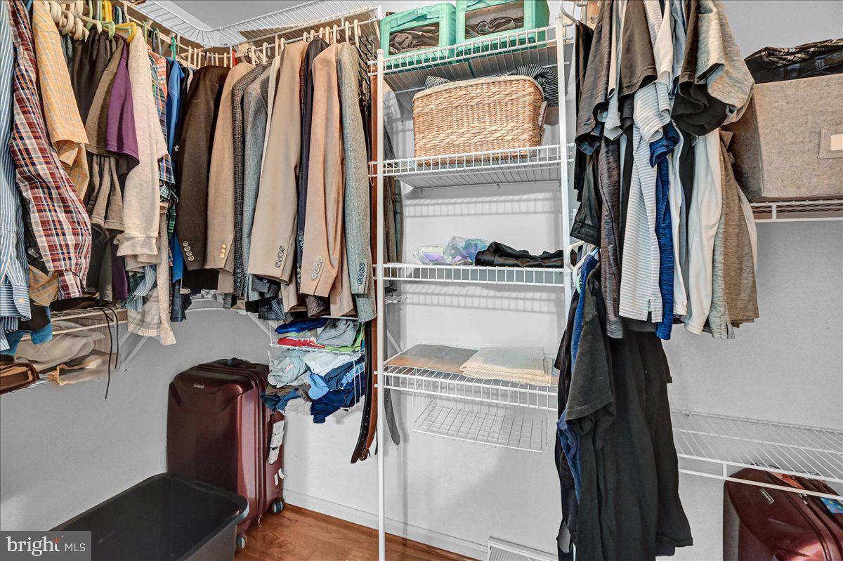 YORK TWP - Residential