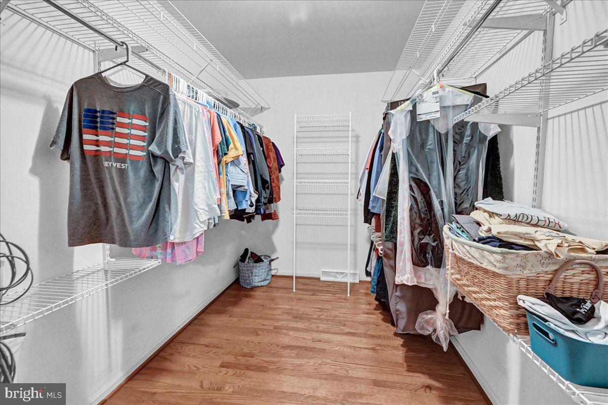 YORK TWP - Residential