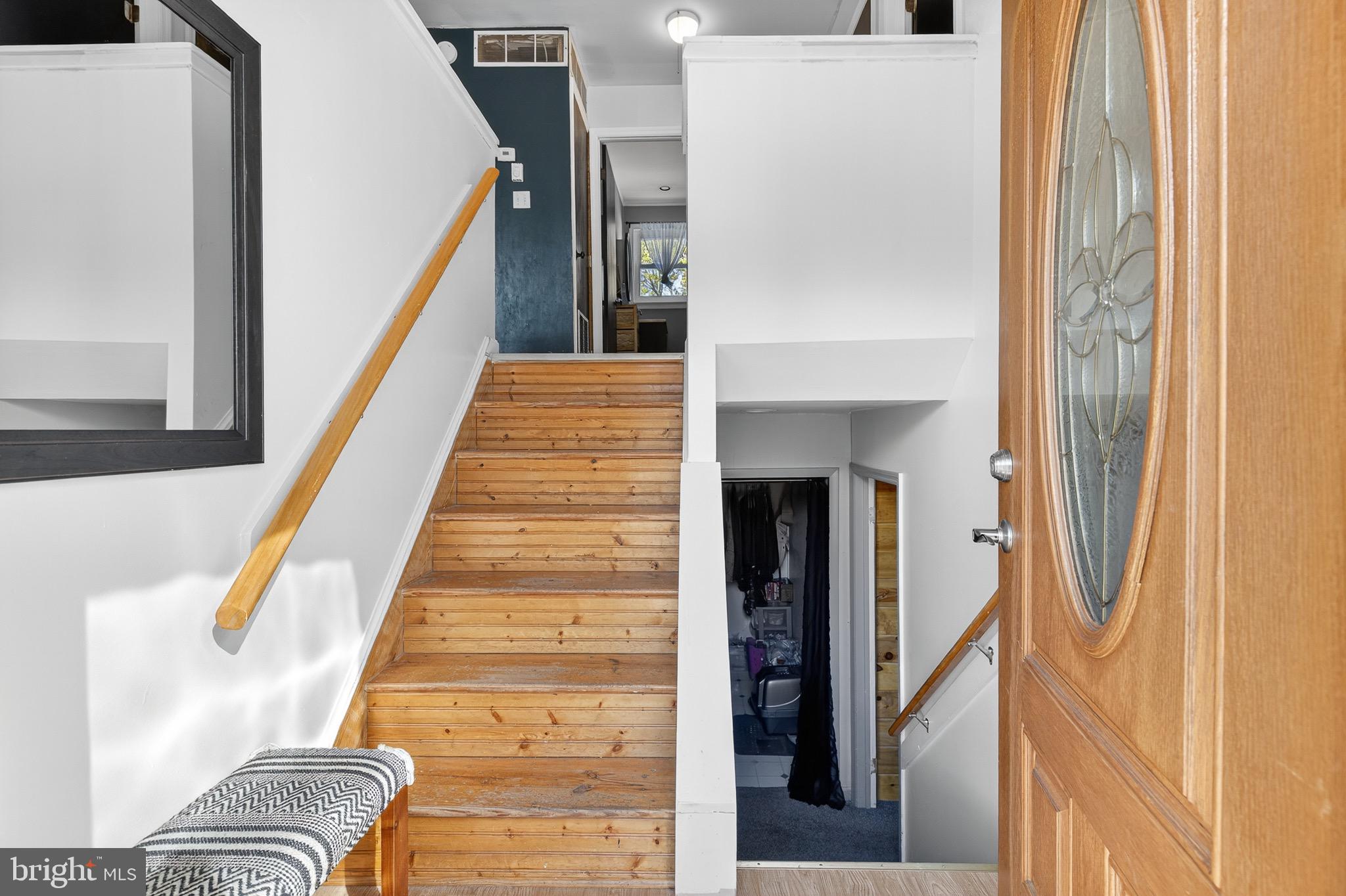 COOL CREEK MANOR - Residential