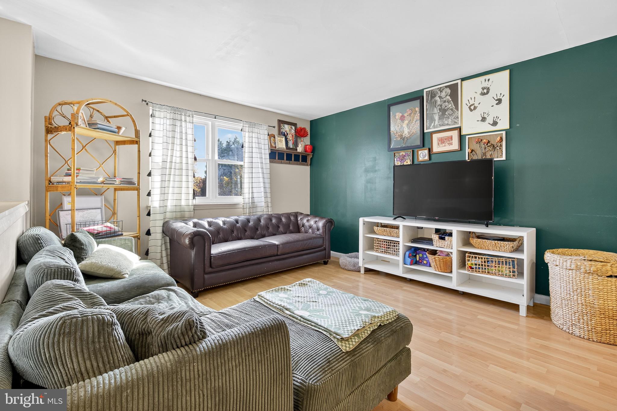 COOL CREEK MANOR - Residential