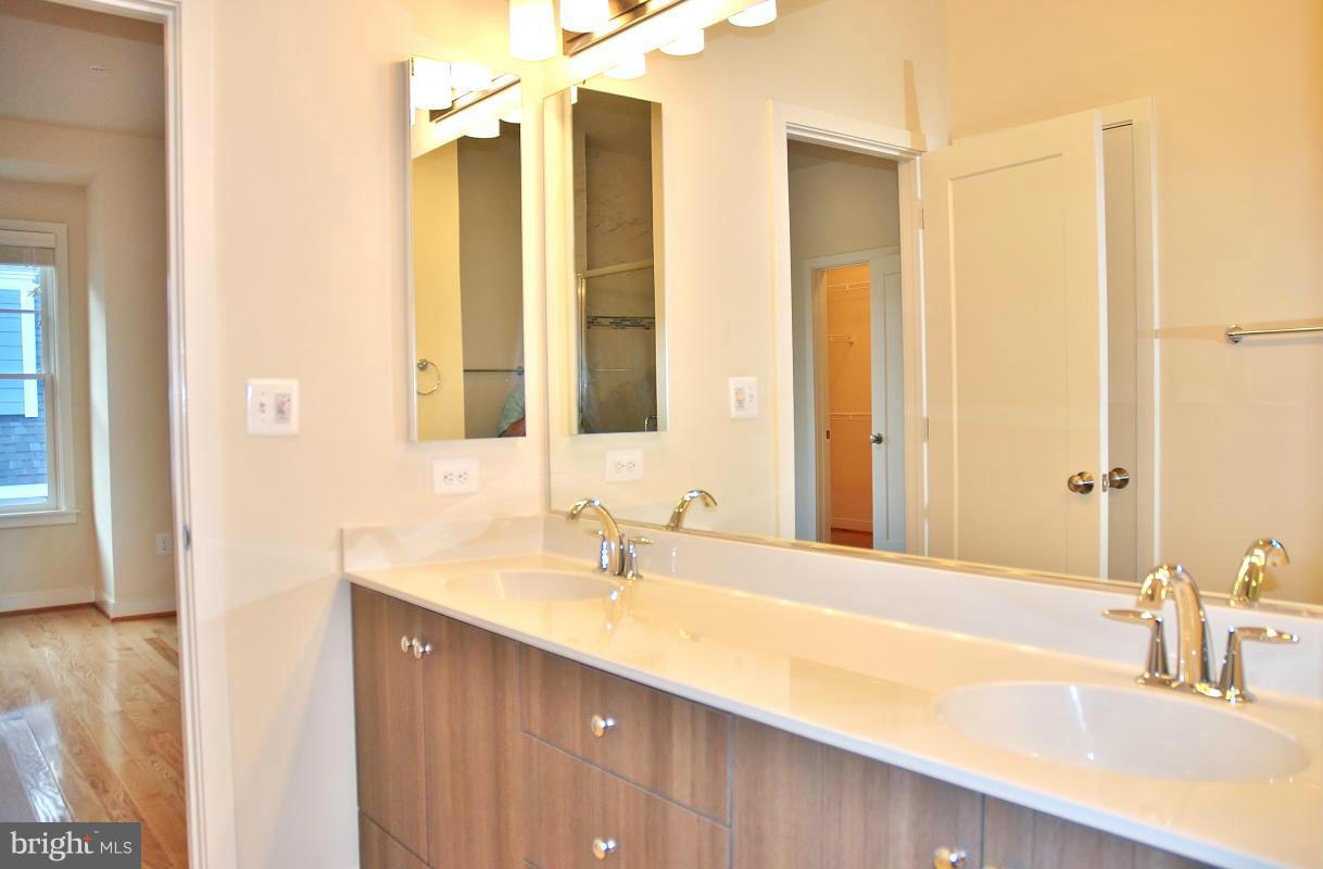 CHELSEA HEIGHTS - Residential Lease