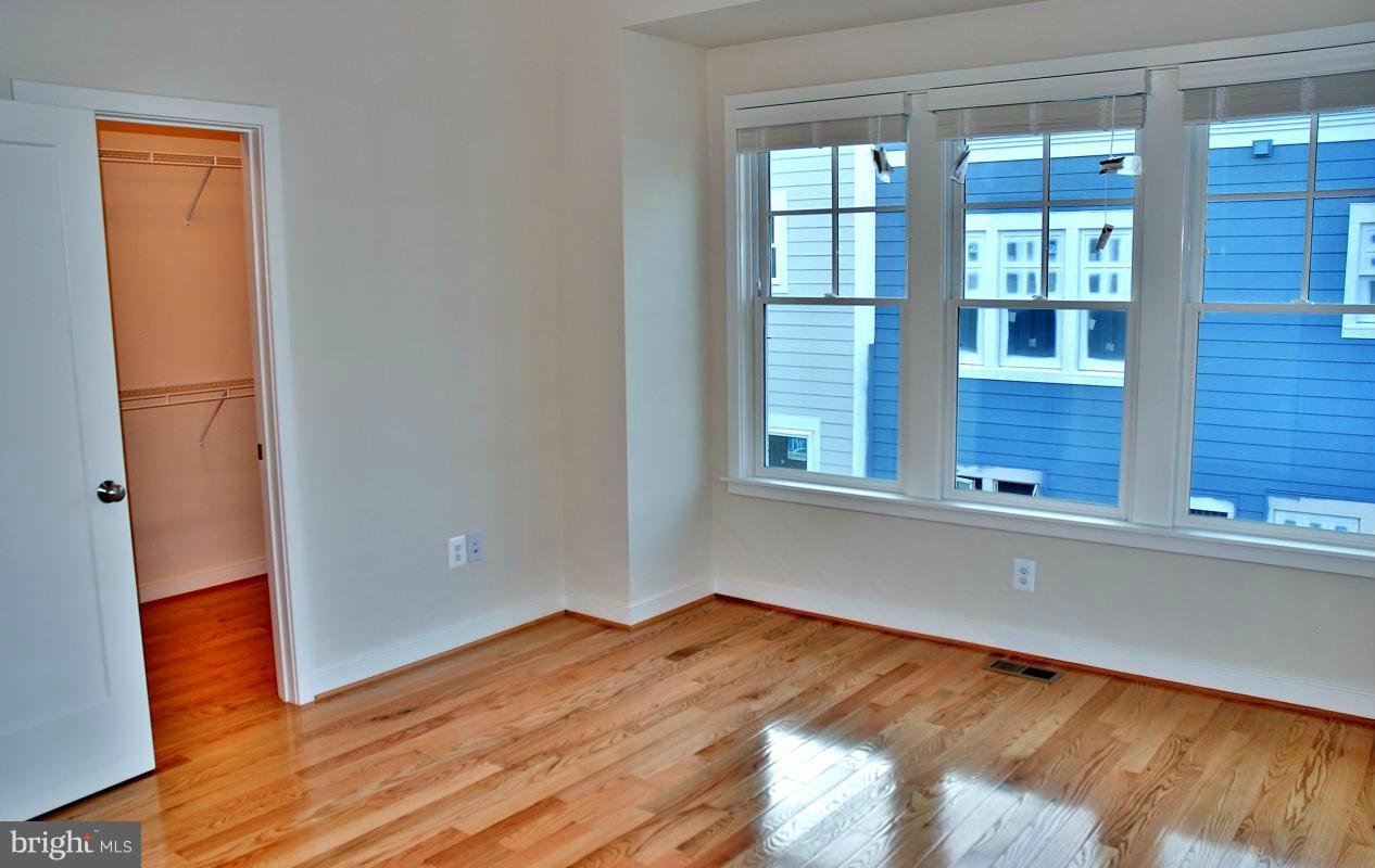 CHELSEA HEIGHTS - Residential Lease