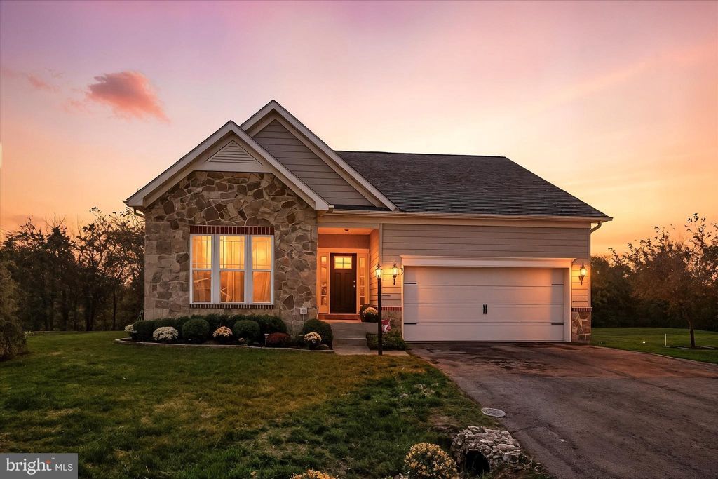 Photo of 64 Cooper Lane, GETTYSBURG, PA 17325 (MLS # PAAD2020368)