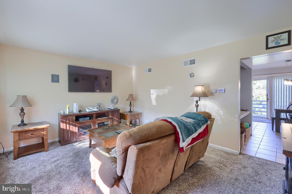 Photo of 245 Robin Hill Circle, YORK, PA 17404 (MLS # PAYK2092198)