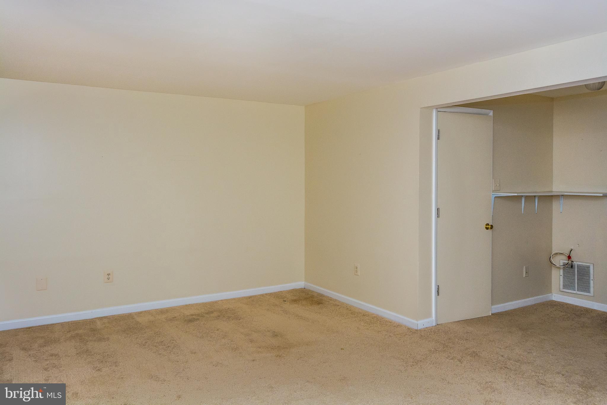 PADONIA COMPLEX - Residential