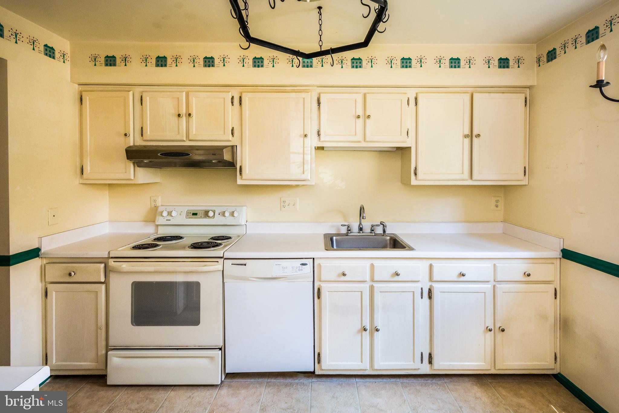 PADONIA COMPLEX - Residential