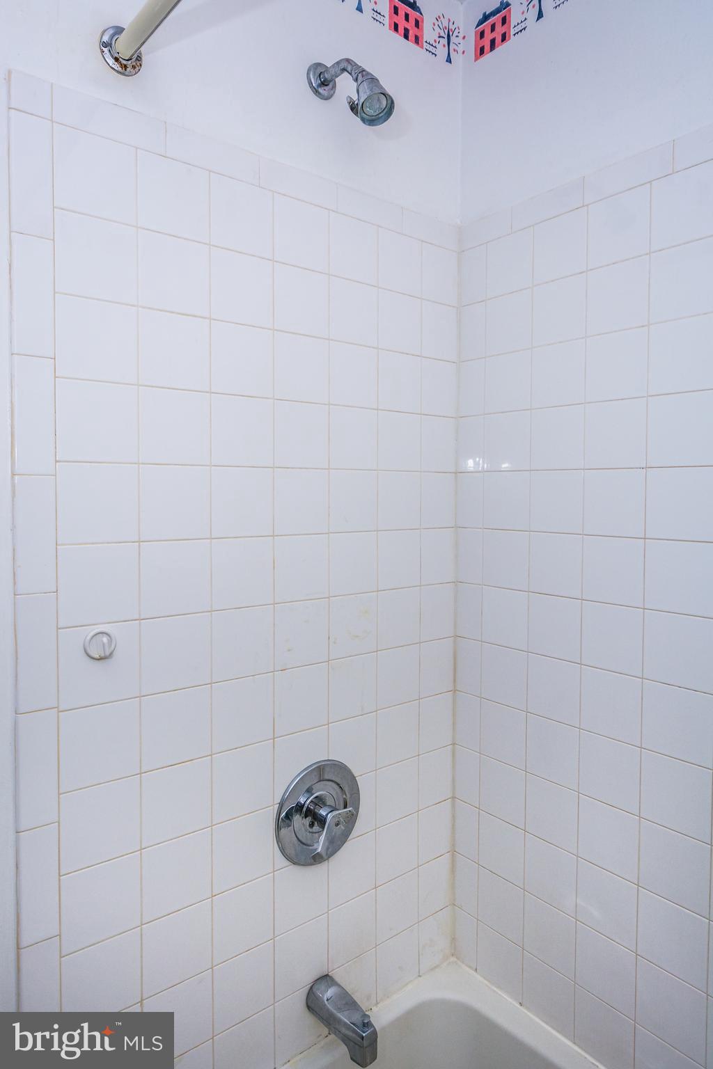 PADONIA COMPLEX - Residential