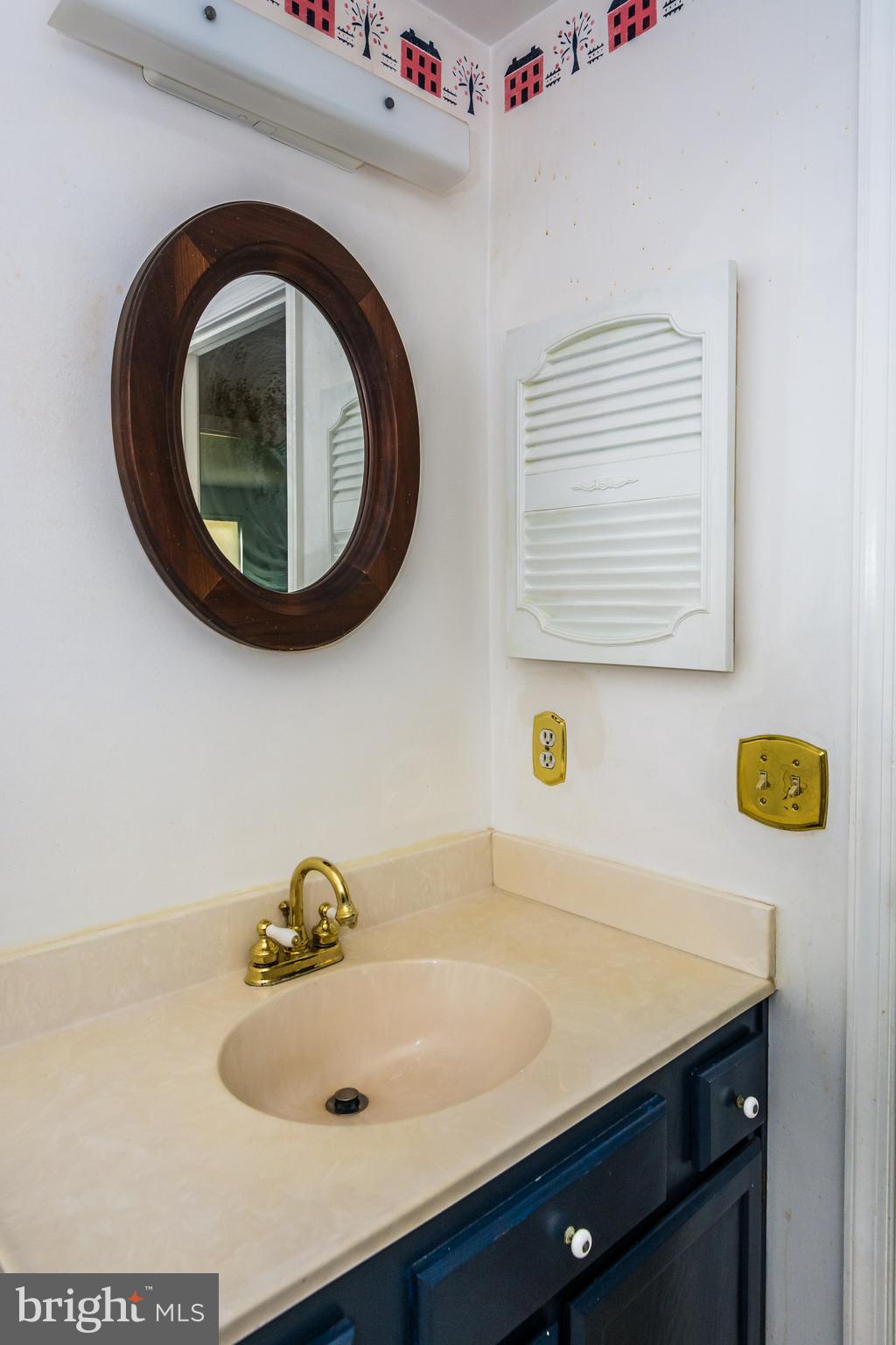 PADONIA COMPLEX - Residential