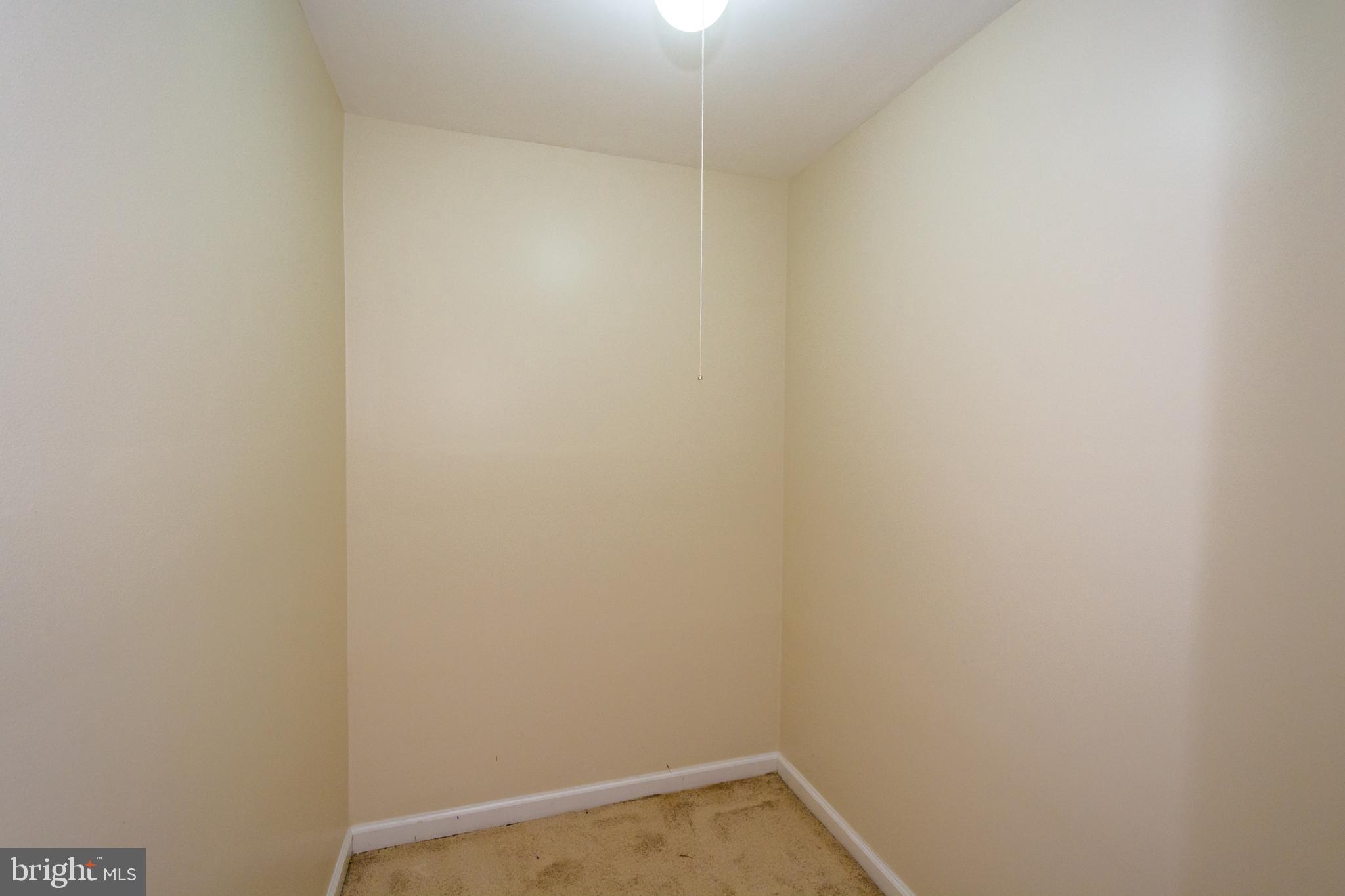 PADONIA COMPLEX - Residential