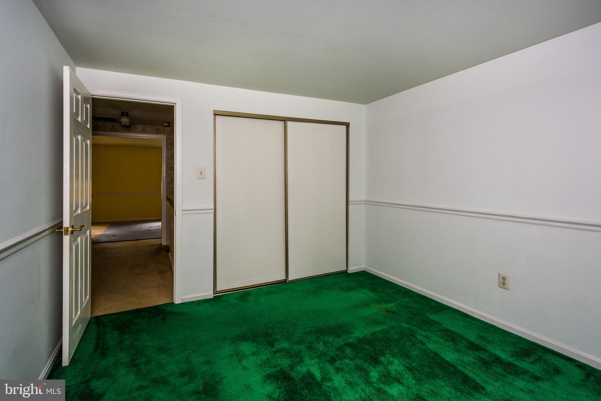 PADONIA COMPLEX - Residential