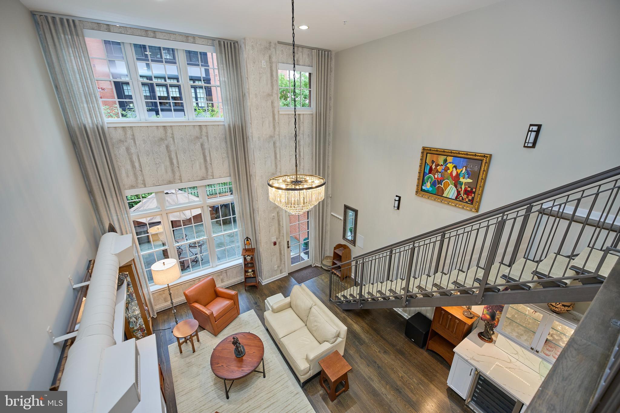 GASLIGHT SQUARE - Residential