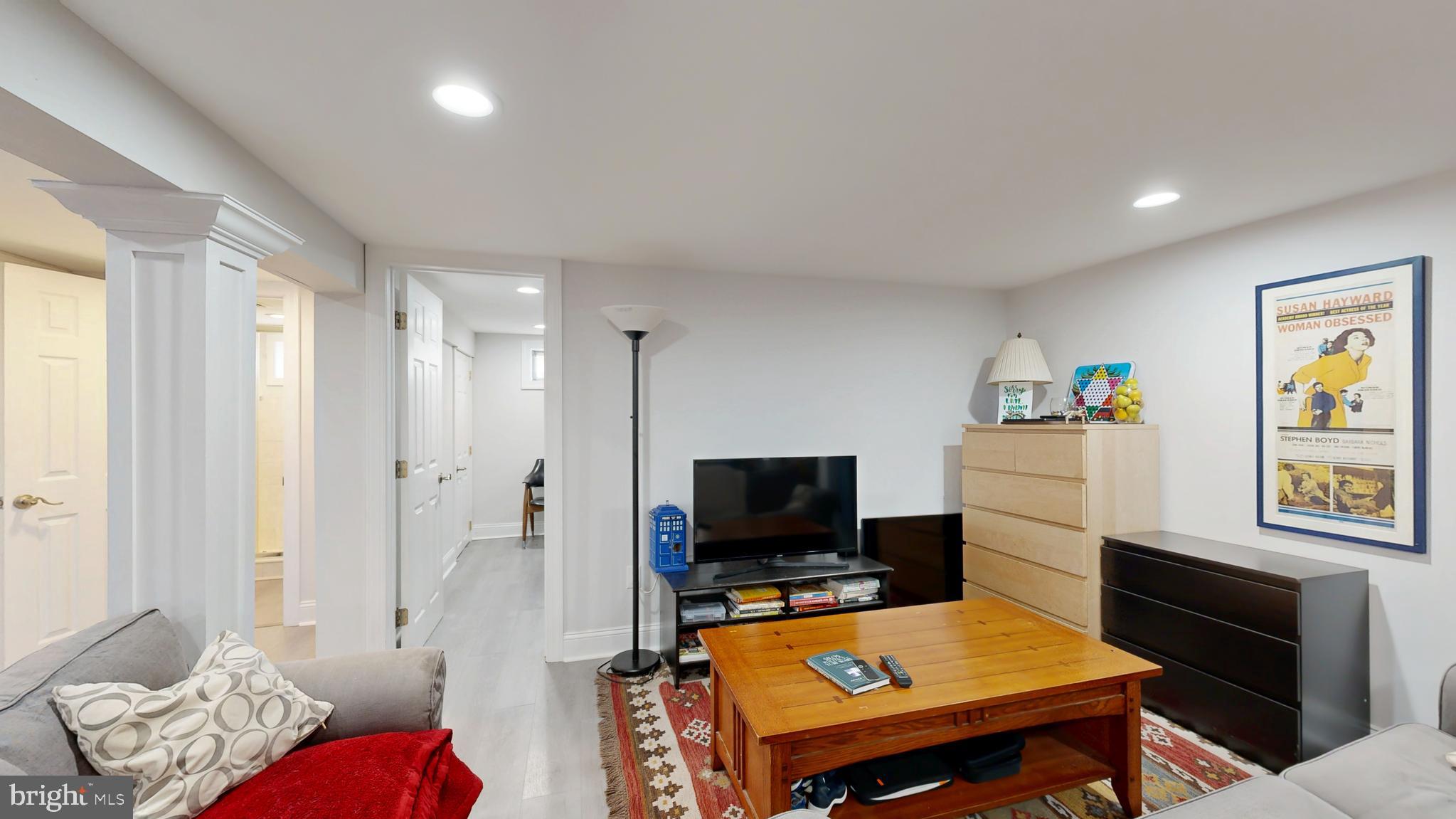 WOODBRIDGE - Residential