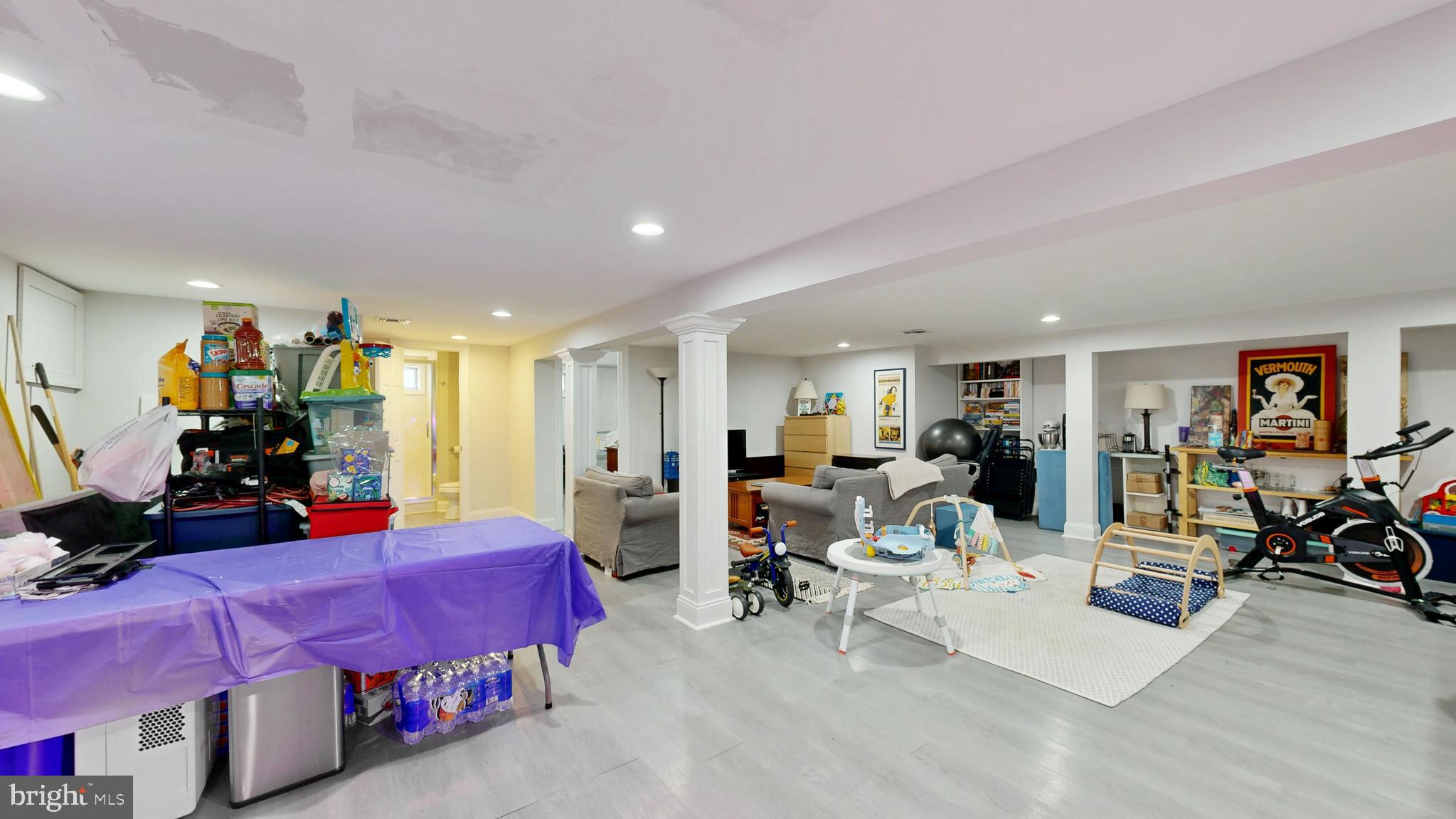 WOODBRIDGE - Residential