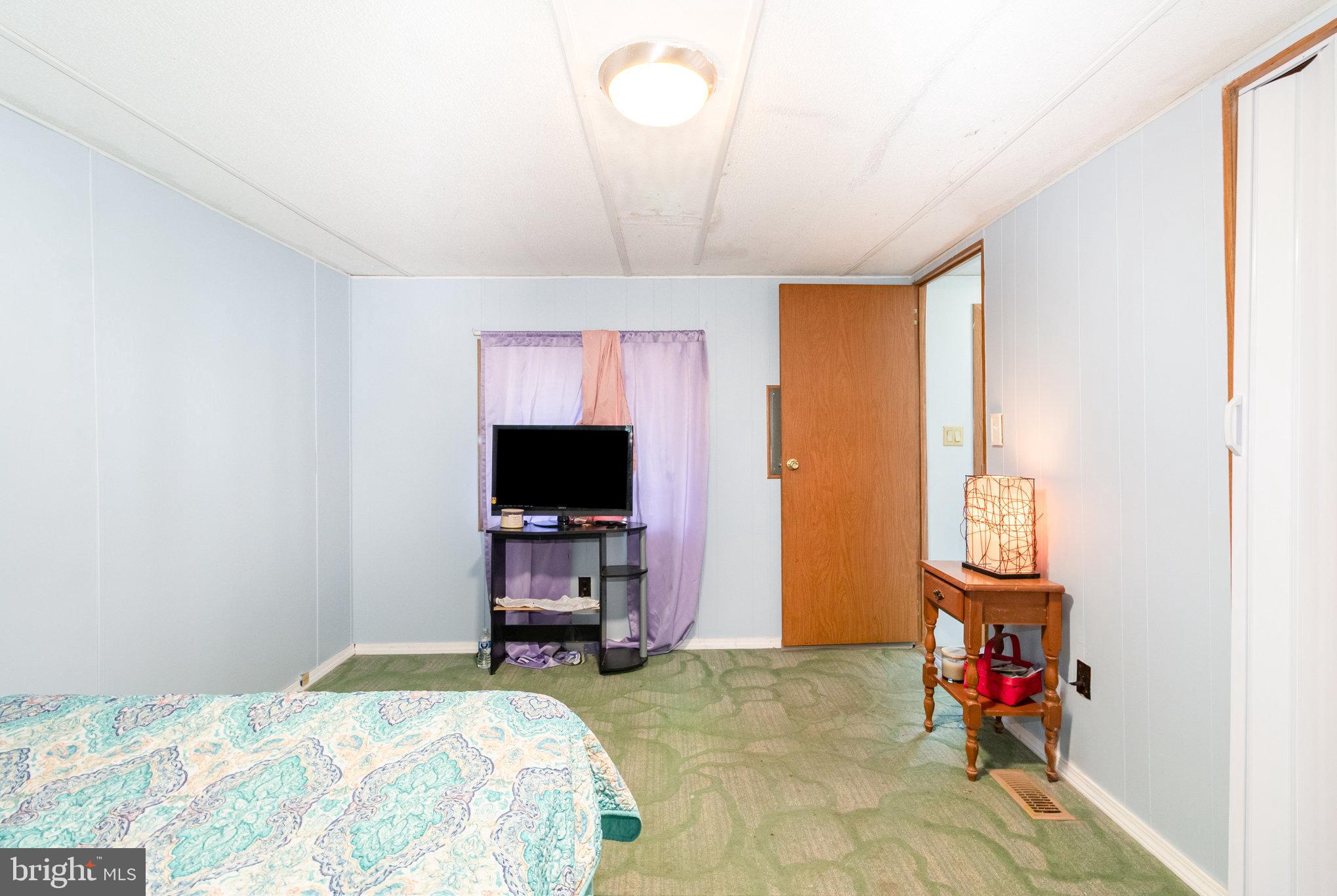 SHIPPENSBURG MOBILE ESTATES - Residential