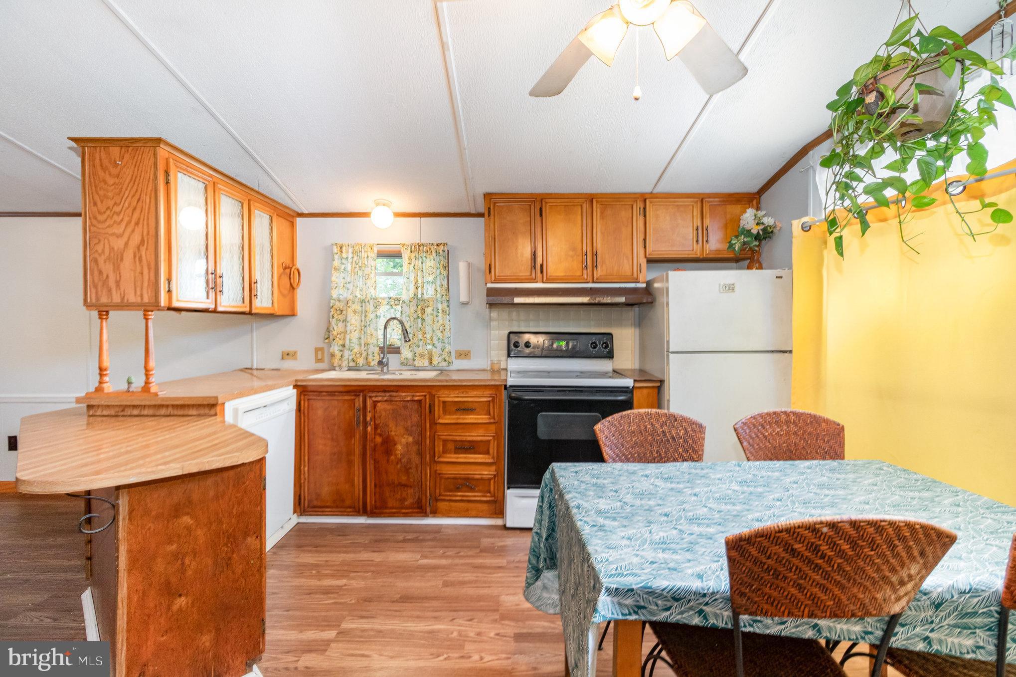 SHIPPENSBURG MOBILE ESTATES - Residential