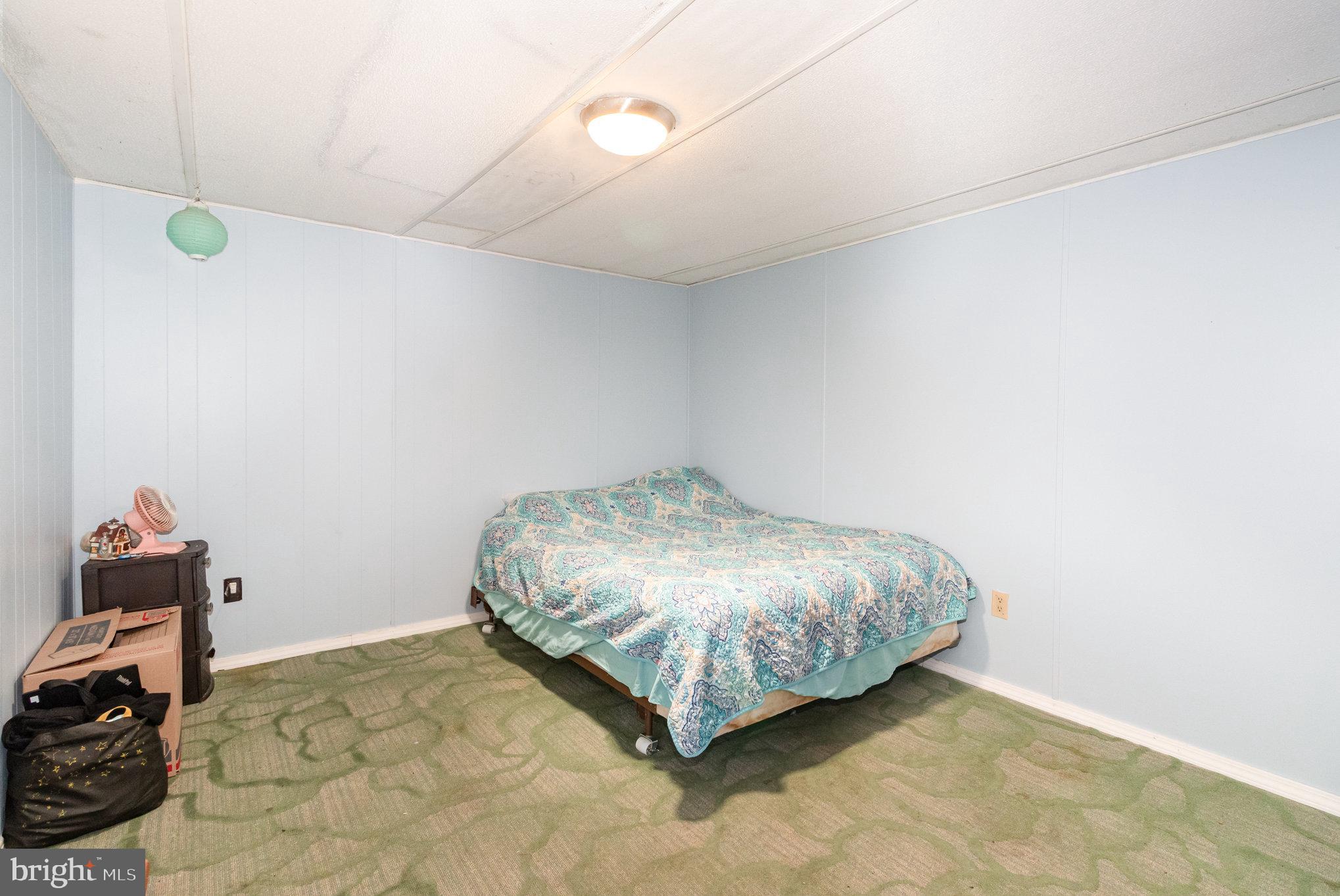 SHIPPENSBURG MOBILE ESTATES - Residential