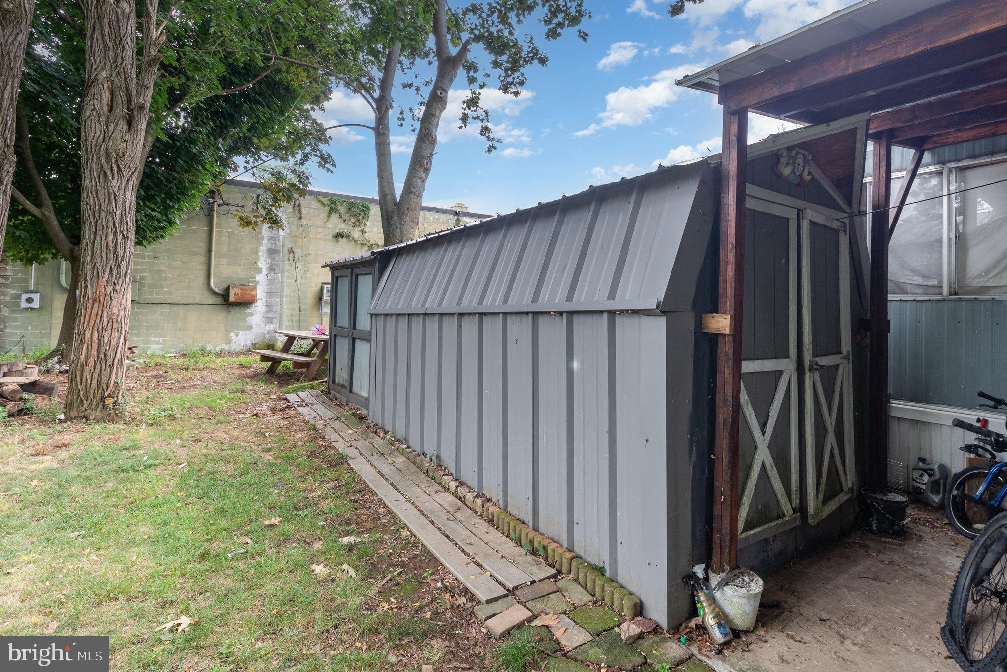 SHIPPENSBURG MOBILE ESTATES - Residential