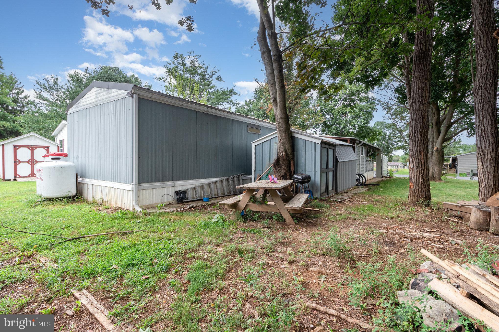 SHIPPENSBURG MOBILE ESTATES - Residential