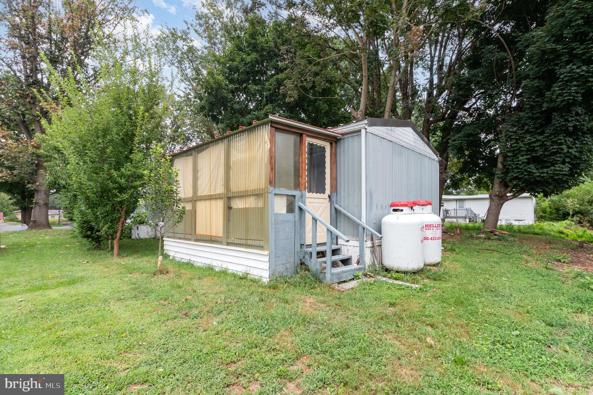 SHIPPENSBURG MOBILE ESTATES - Residential