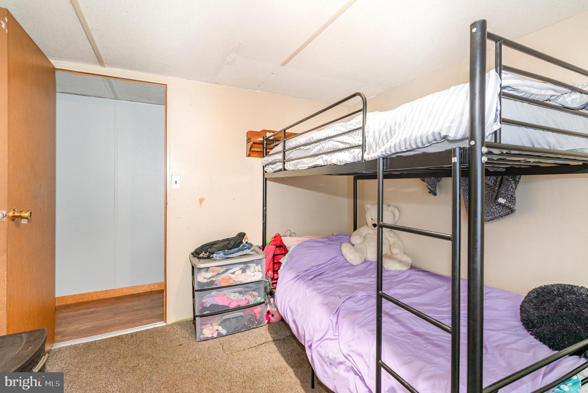 SHIPPENSBURG MOBILE ESTATES - Residential