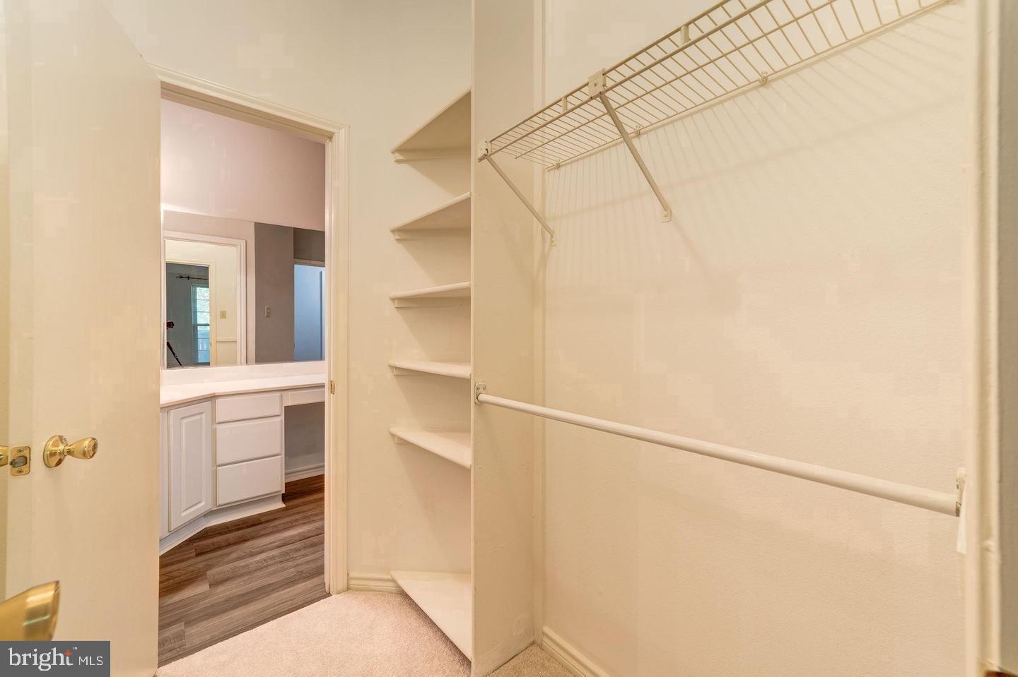 PENDERBROOK SQUARE CONDOMINIUMS - Residential Lease