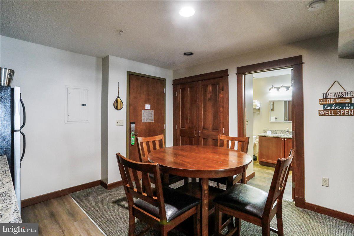 SILVER TREE SUITES - Residential