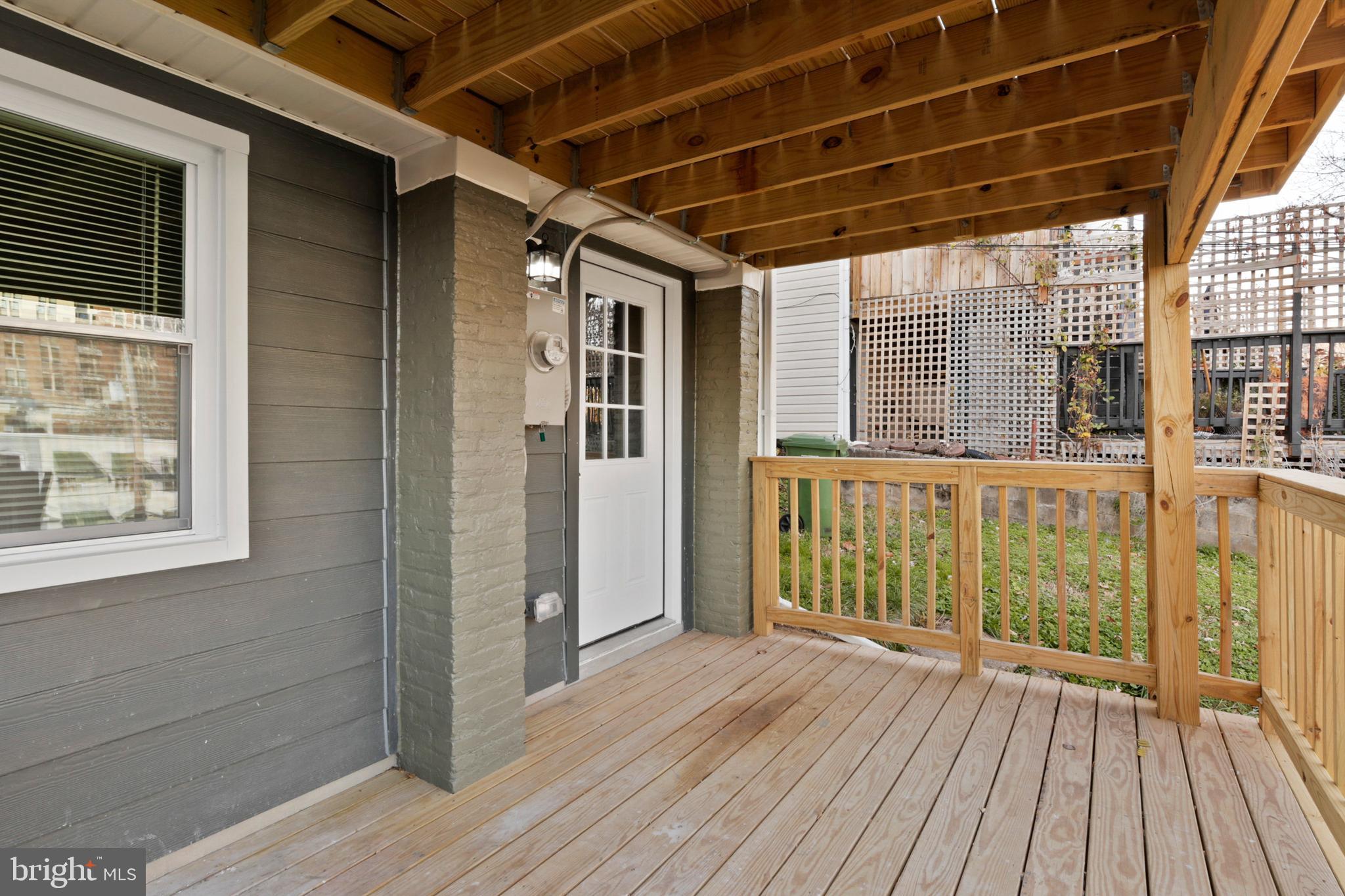 HAMPDEN HISTORIC DISTRICT - Residential Lease