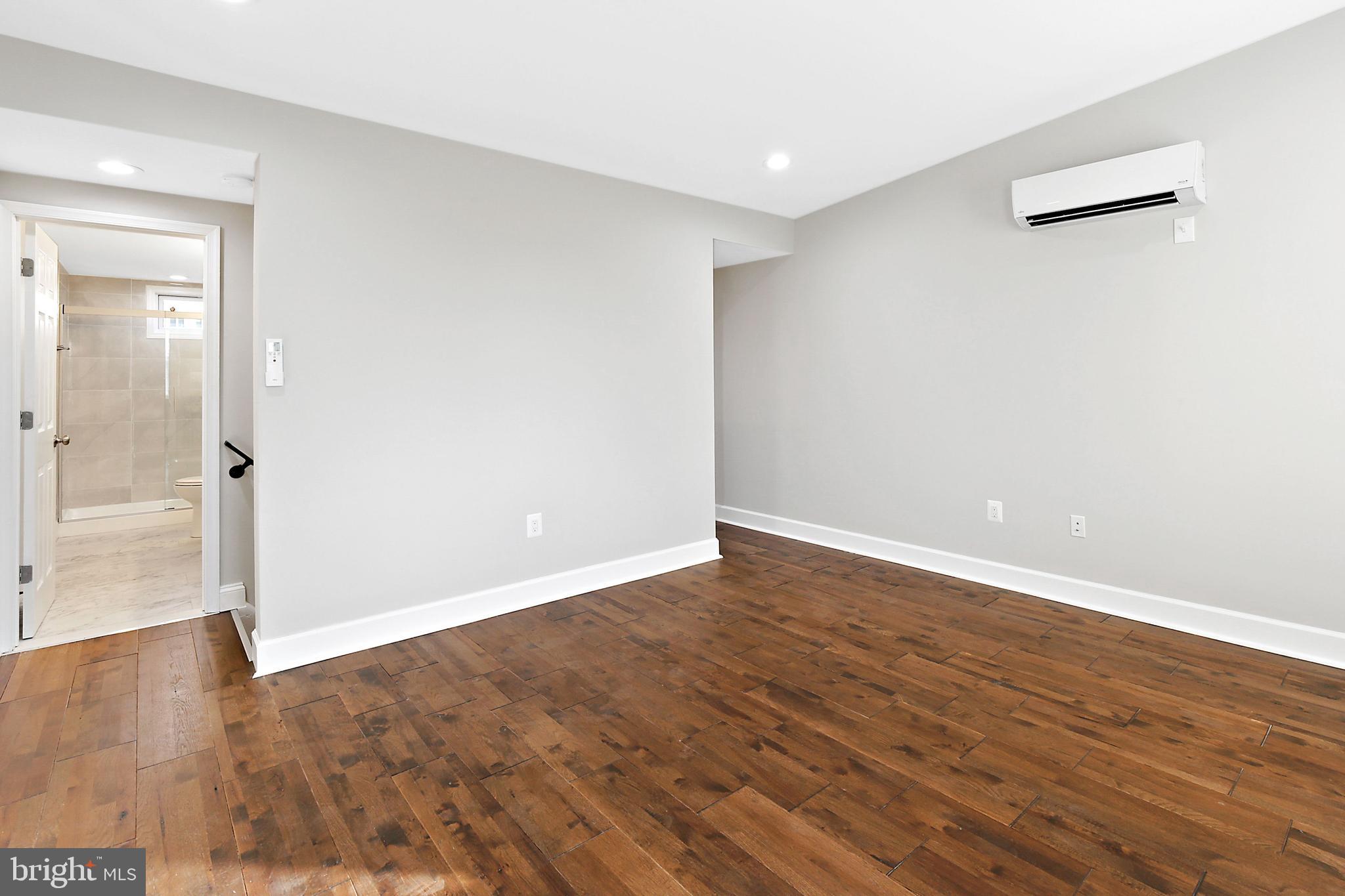 HAMPDEN HISTORIC DISTRICT - Residential Lease