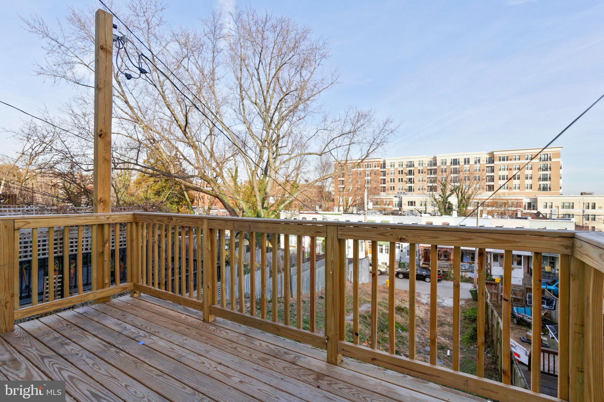 HAMPDEN HISTORIC DISTRICT - Residential Lease