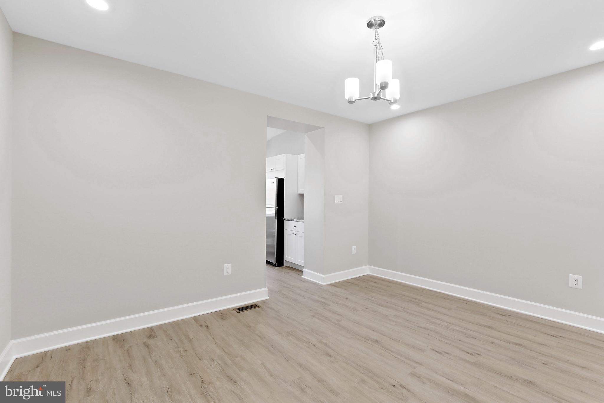 HAMPDEN HISTORIC DISTRICT - Residential Lease