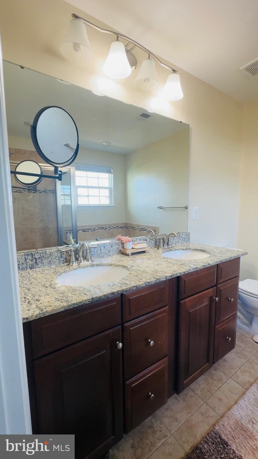 3214 FLEDGLING CIRCLE