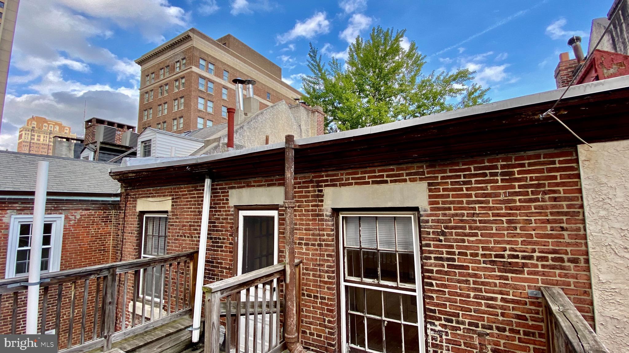 WASHINGTON SQ WEST - Residential Lease