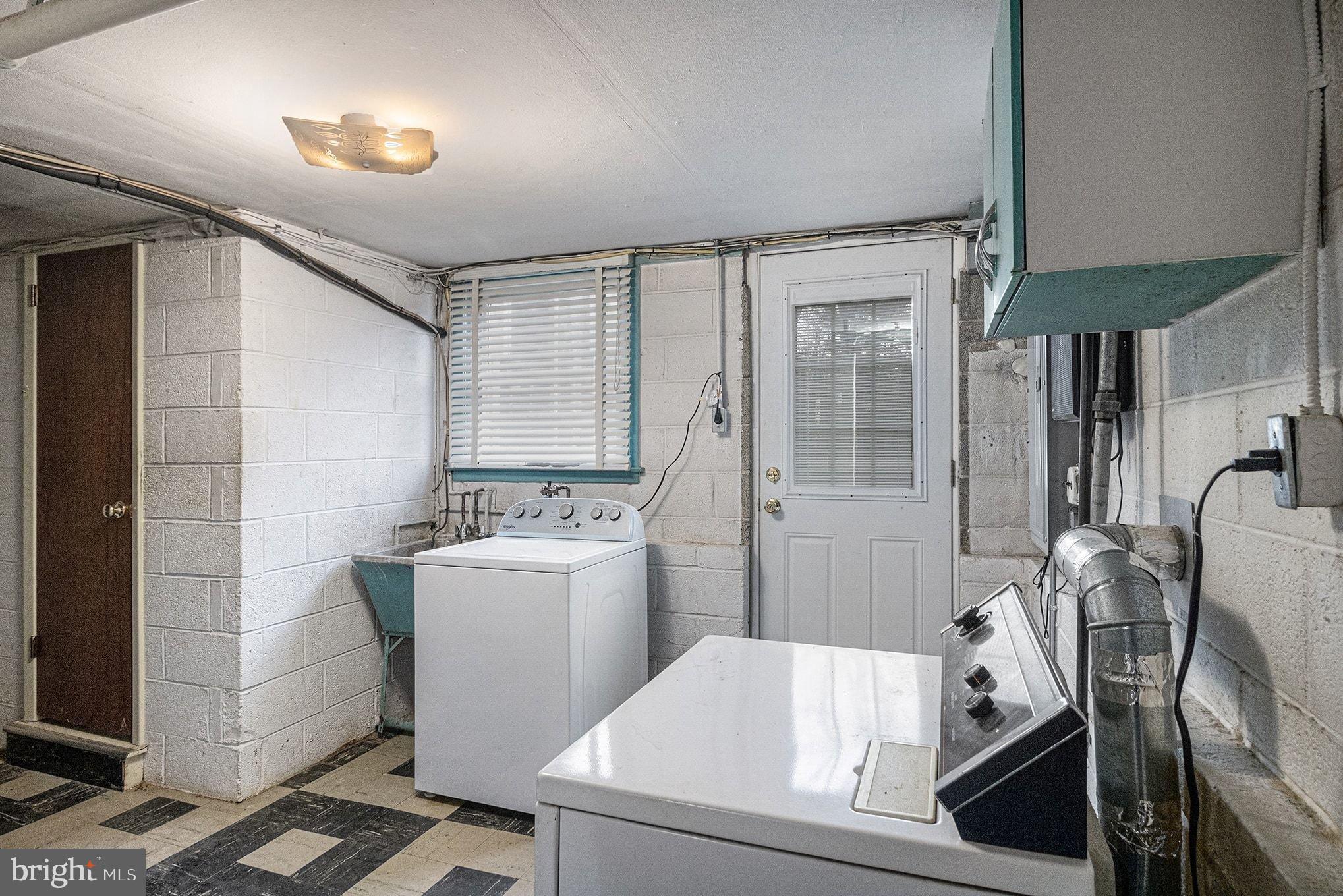 IVY RIDGE - Residential