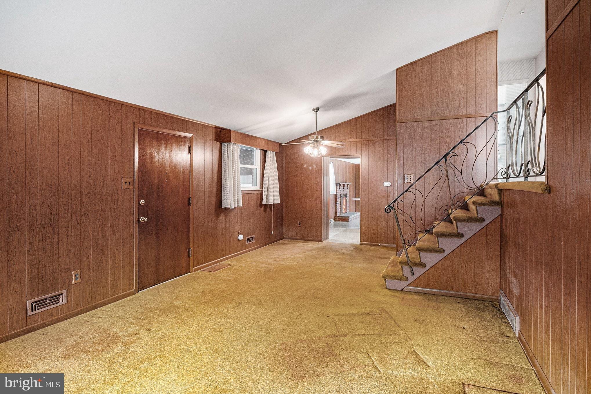 IVY RIDGE - Residential