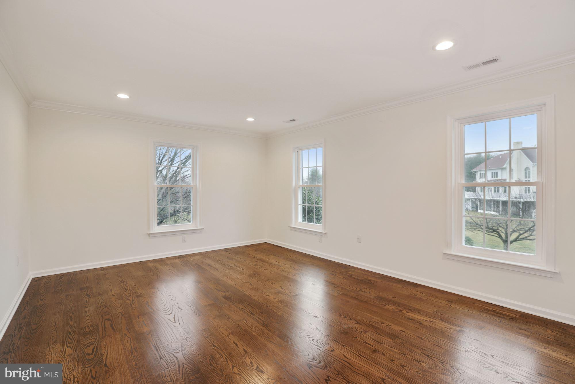 GREENBRIAR ESTATES - Residential