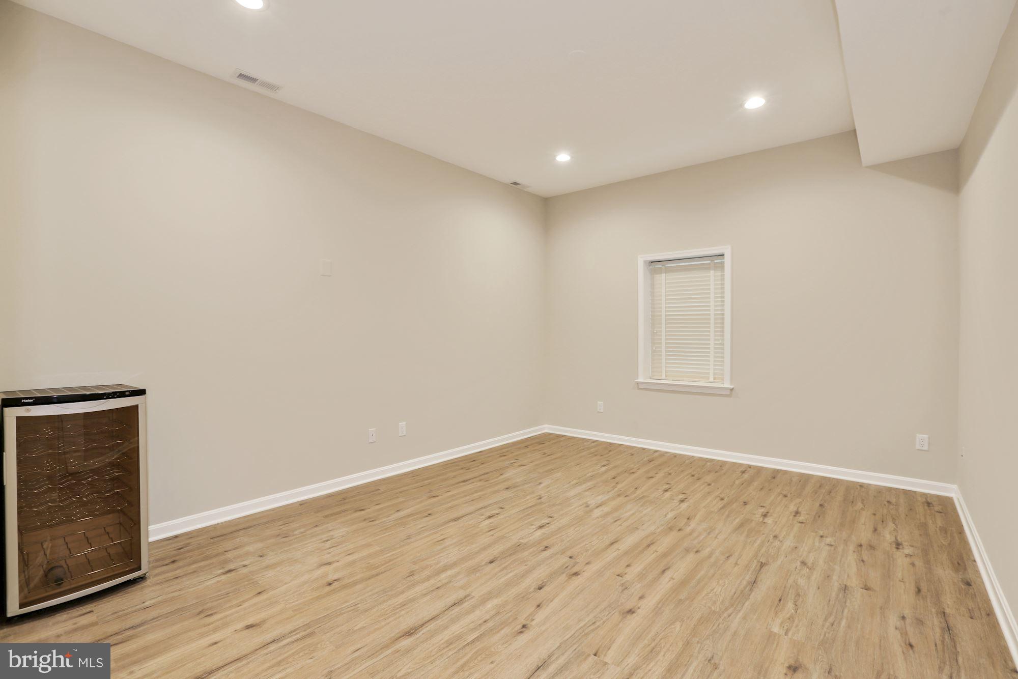 GREENBRIAR ESTATES - Residential