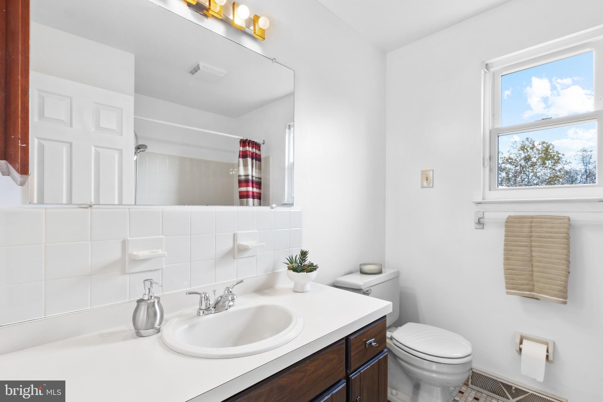 TWIN STREAMS - Residential