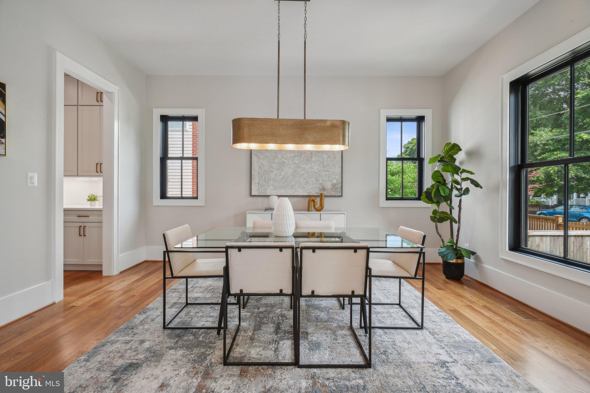 ADDISON HEIGHTS - Residential