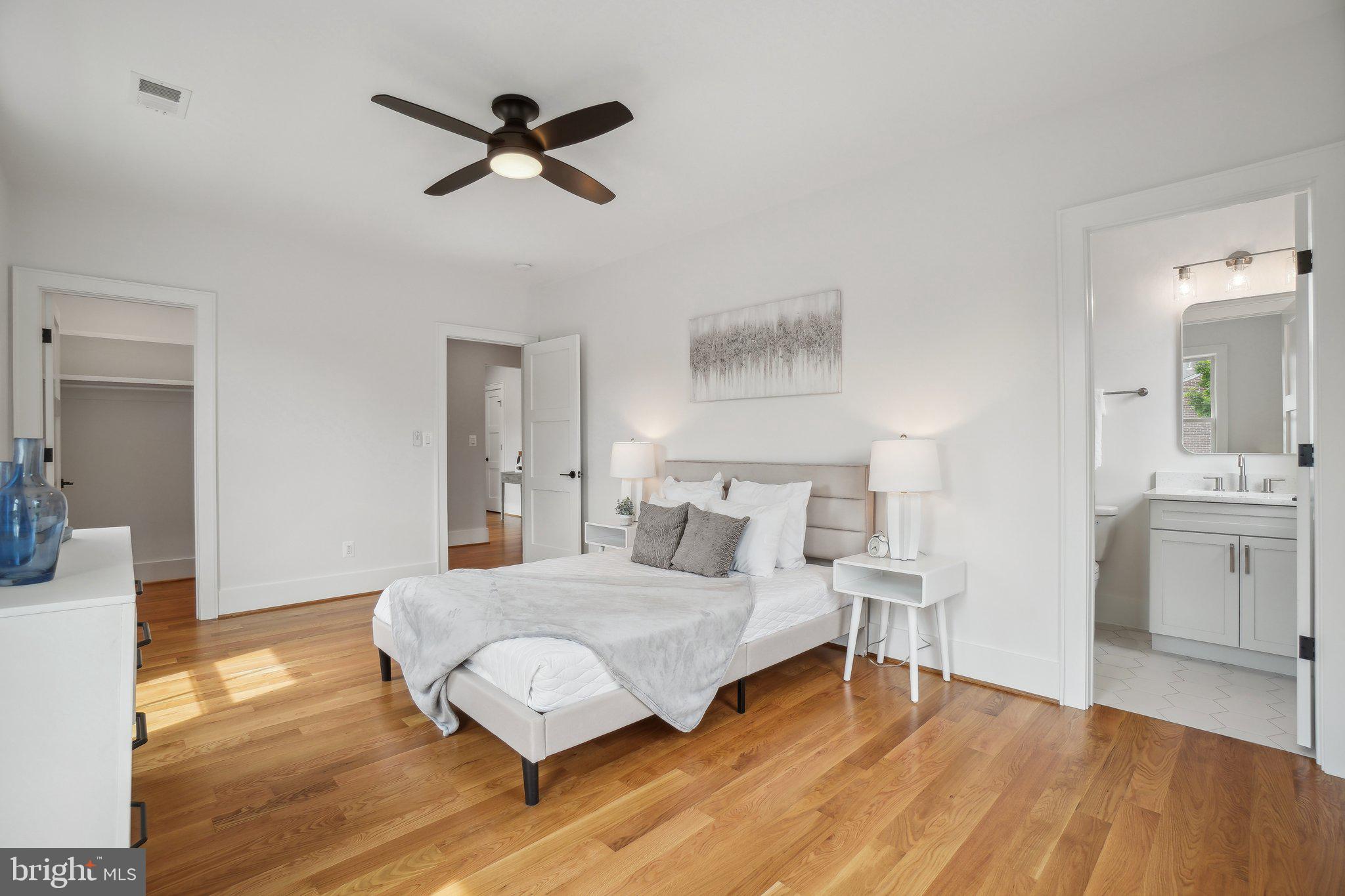 ADDISON HEIGHTS - Residential