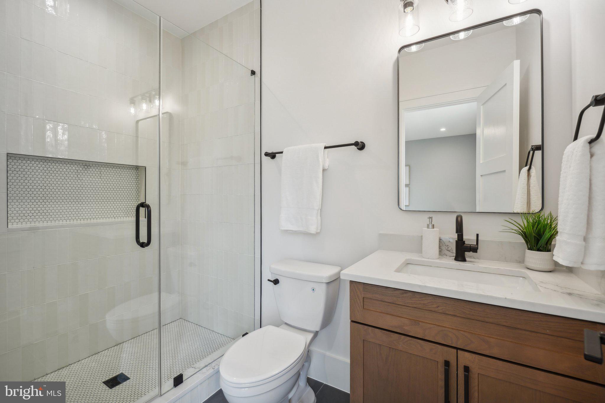 ADDISON HEIGHTS - Residential