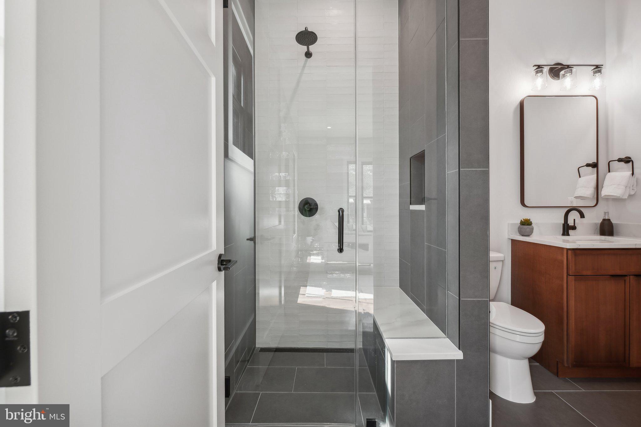 ADDISON HEIGHTS - Residential