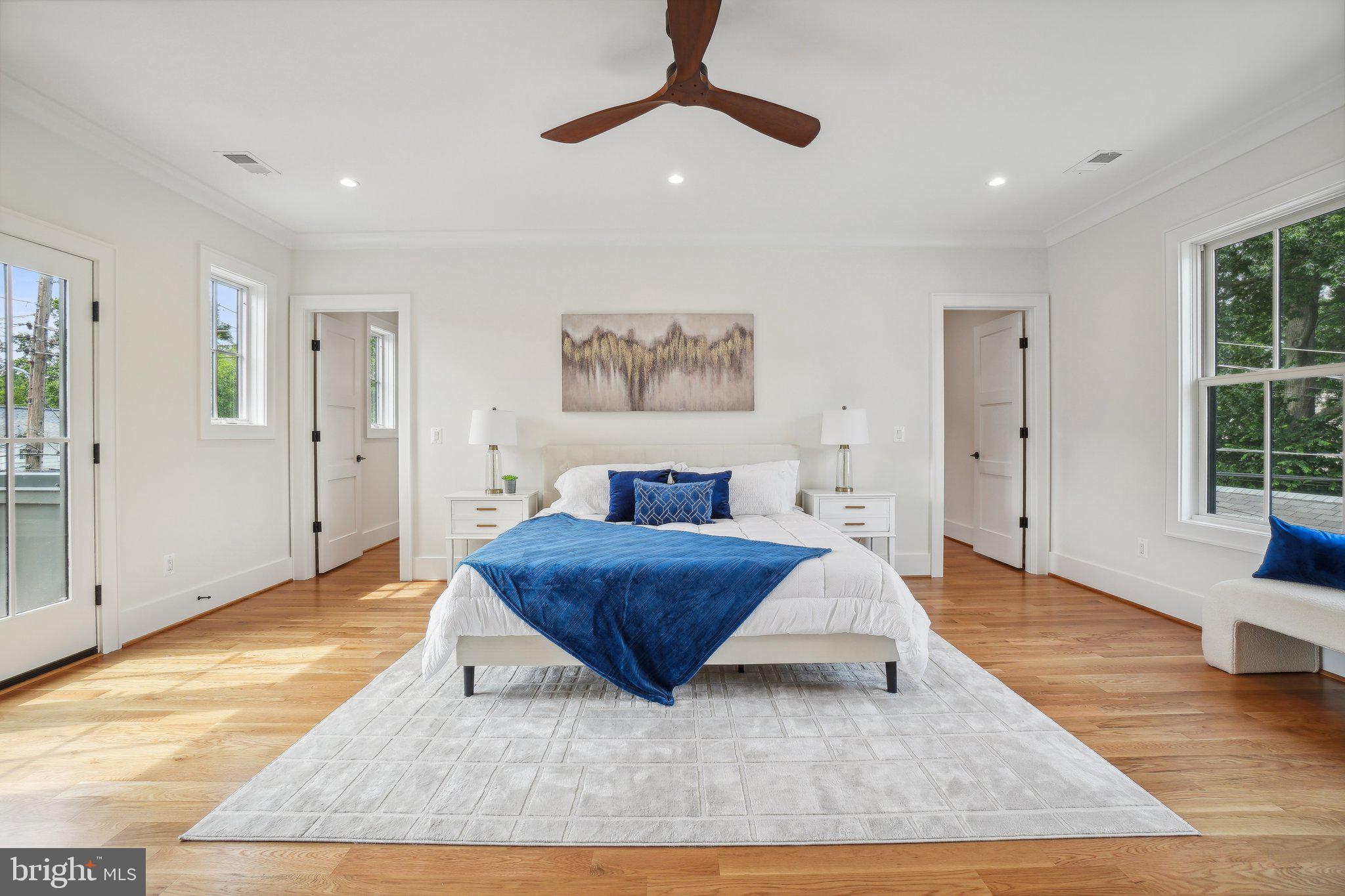 ADDISON HEIGHTS - Residential