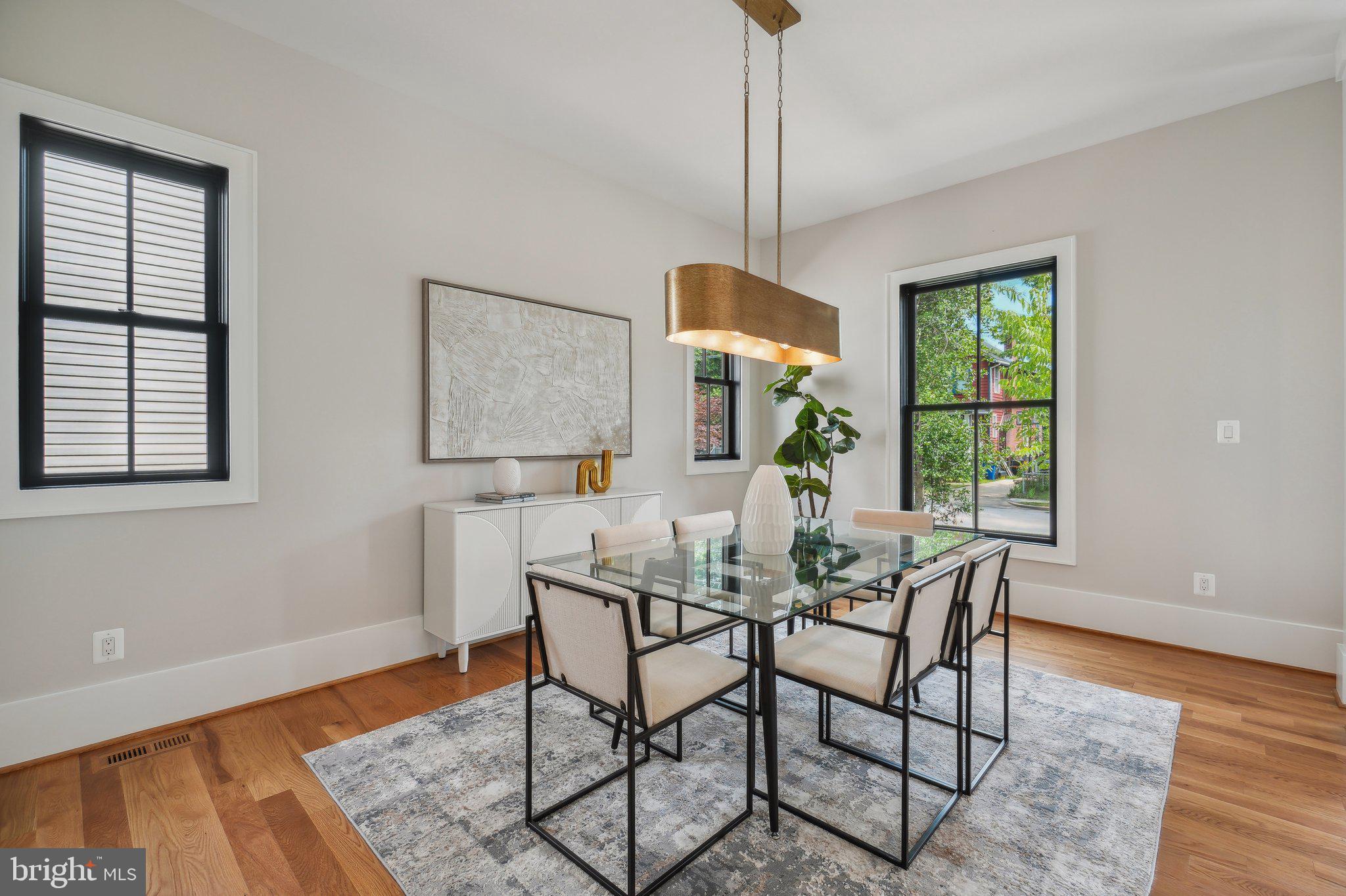 ADDISON HEIGHTS - Residential